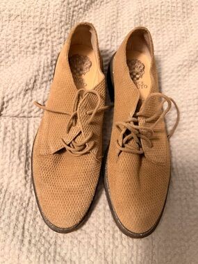 Vince Camuto Vecka  VC Ciana Khaki Diamond Emboss Womens Shoes Size 7.5 M US